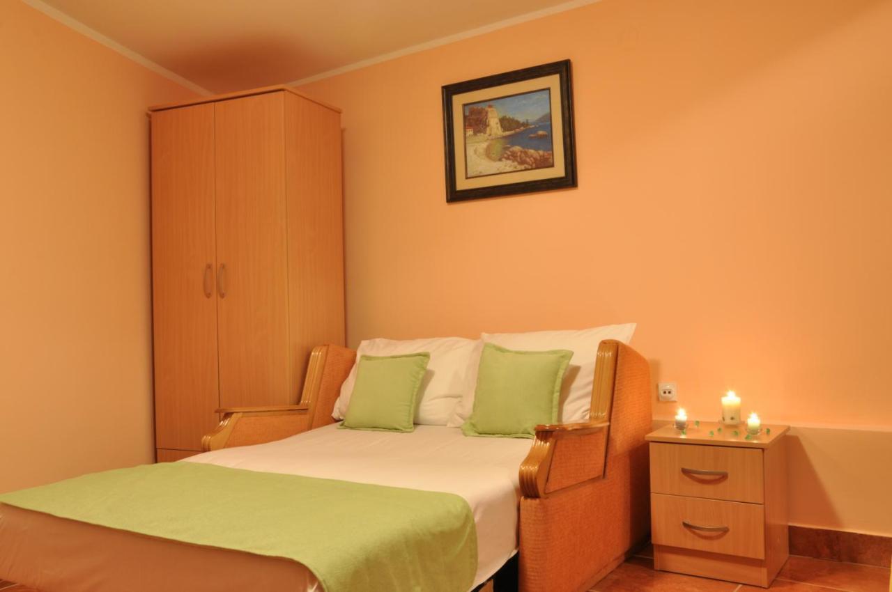 Guest House Marojevic Igalo Room photo